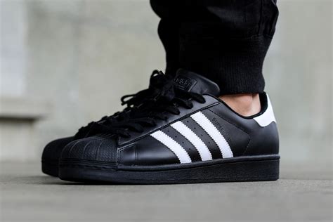 adidas superstar foundation zwart|adidas Originals Superstar Foundation in Black & White.